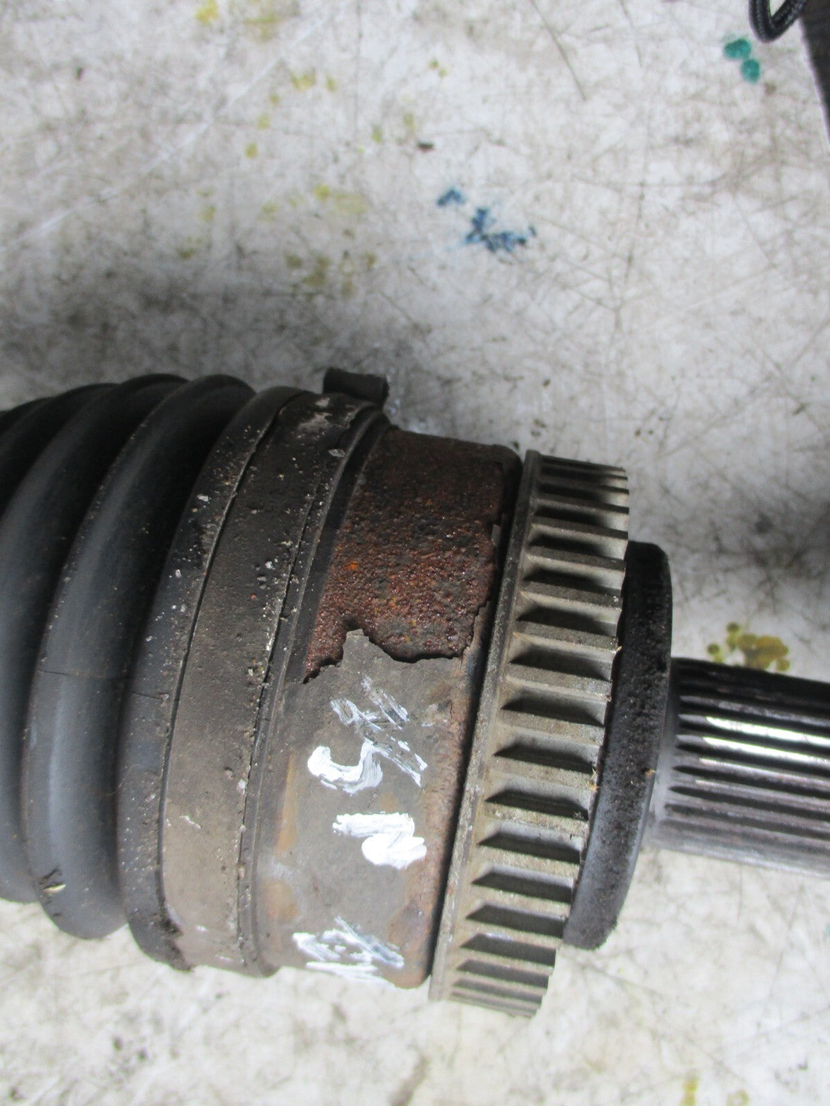 HYUNDAI IX35 2015 MK2 NSF PSSENGER SIDE FRONT DRIVESHAFT 1240006CH