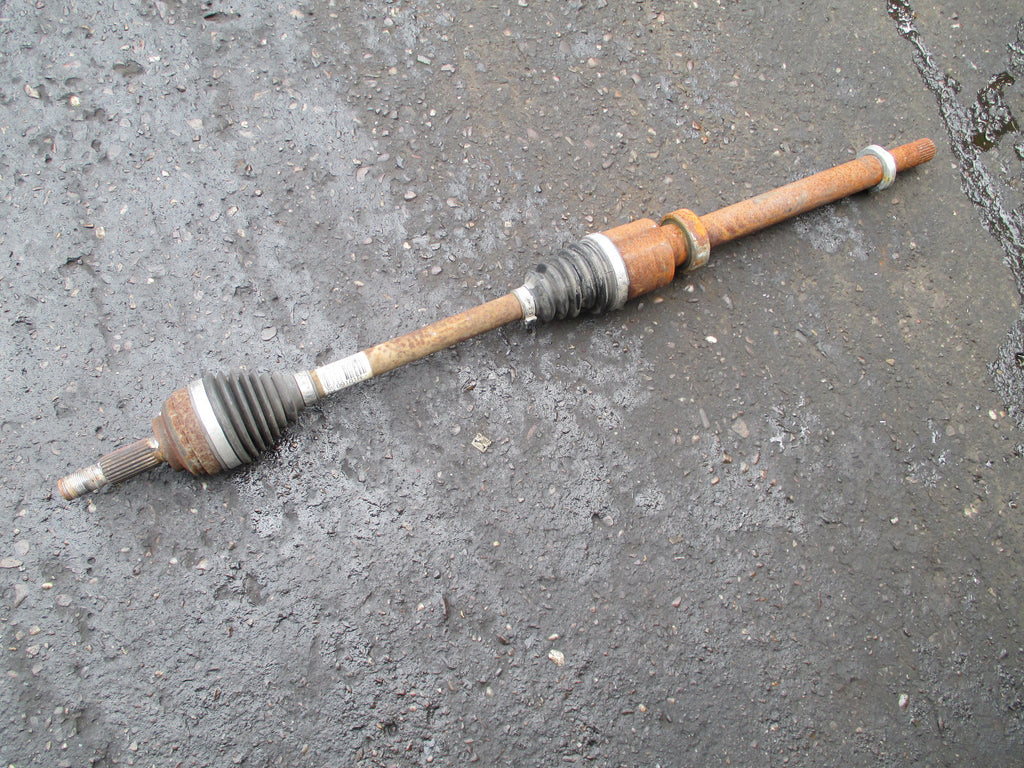 RENAULT CLIO MK4 2018 0.9 PETROL OSF DRIVER SIDE FRONT DRIVESHAFT 391009101R