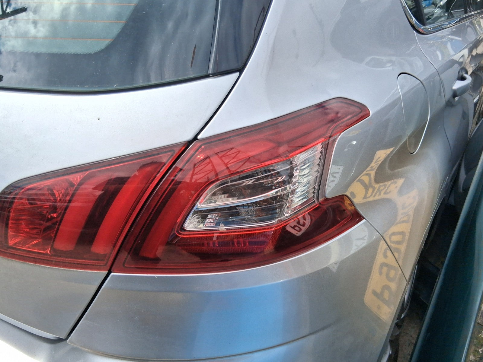 2014 PEUGEOT 308 MK2 HATCHBACK OSR DRIVER SIDE REAR OUTER TAIL LIGHT LAMP