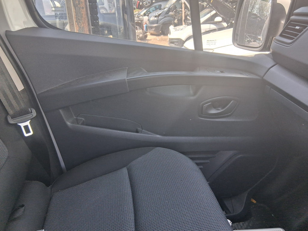 2025 RENAULT TRAFIC X82 MK3 NSF PASSENGER SIDE FRONT LEFT WINDOW MOTOR REGULATOR