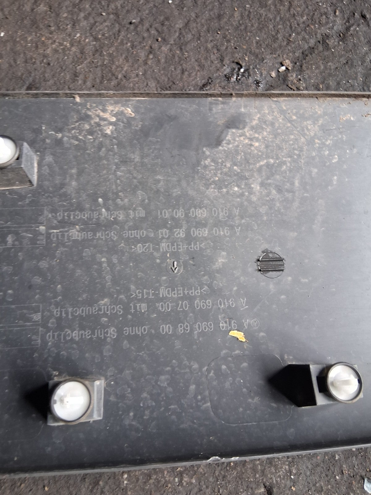 2023 MERCEDES SPRINTER W907 OS DRIVER SIDE MOULDING COVER TRIM A9106906800
