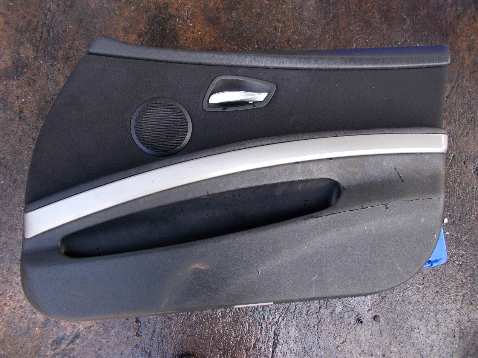 2007 BMW 320D SE E90 OSF DRIVERS SIDE FRONT DOOR CARD 7144559