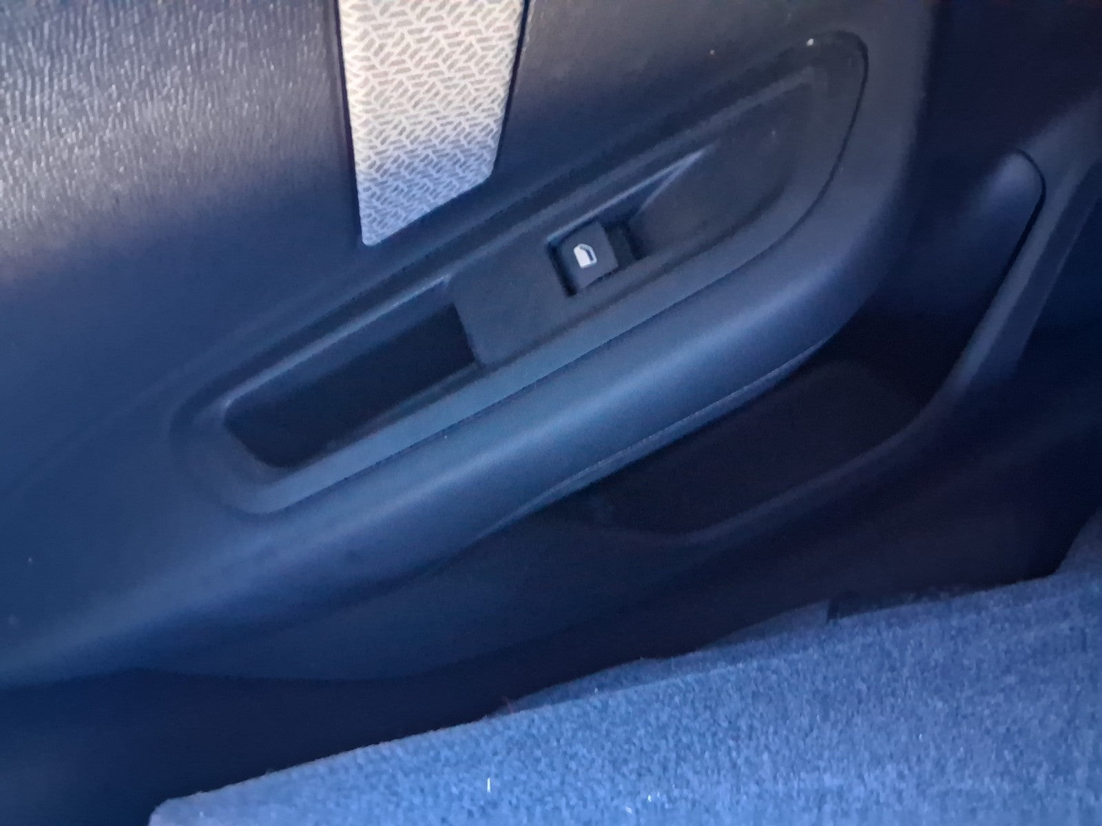2023 CITROEN C4 MK3 NSR PASSENGER SIDE REAR LEFT WINDOW CONTROL SWITCH