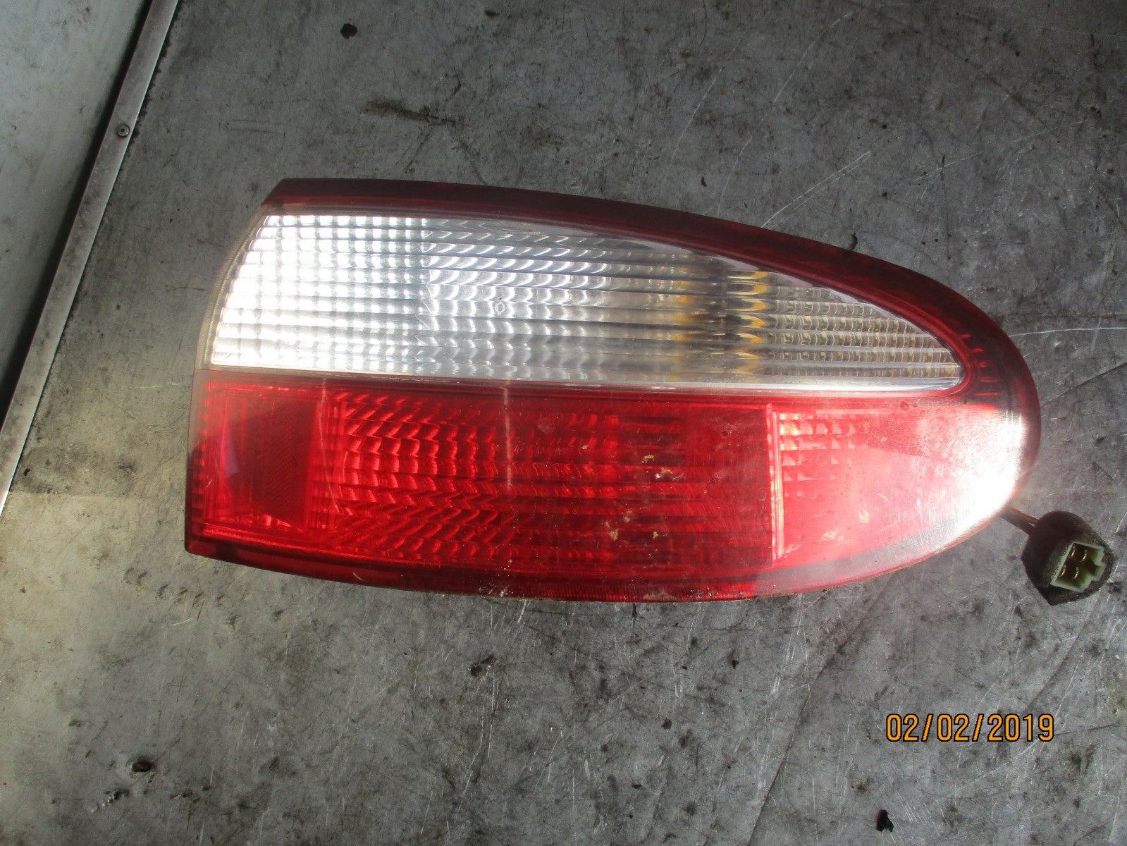DAEWOO LANOS 2000 OSR DRIVER SIDE REAR LIGHT TAIL LIGHT