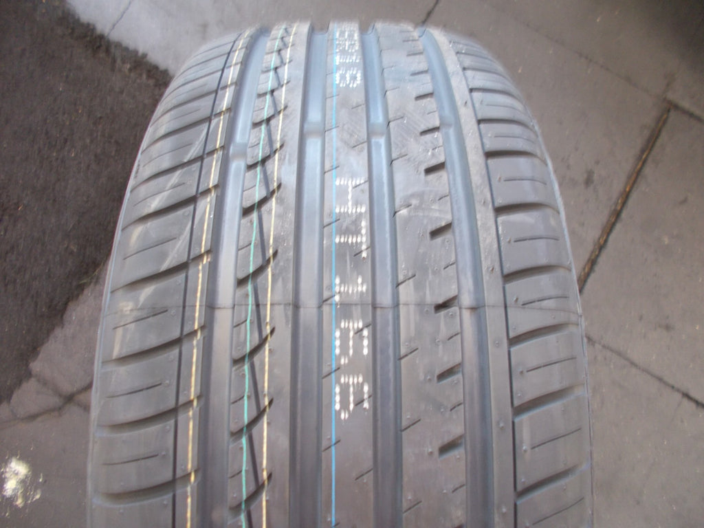 EXCELERON PERFORMANCE UHP TYRE 235/45 R18 NEW UNUSED