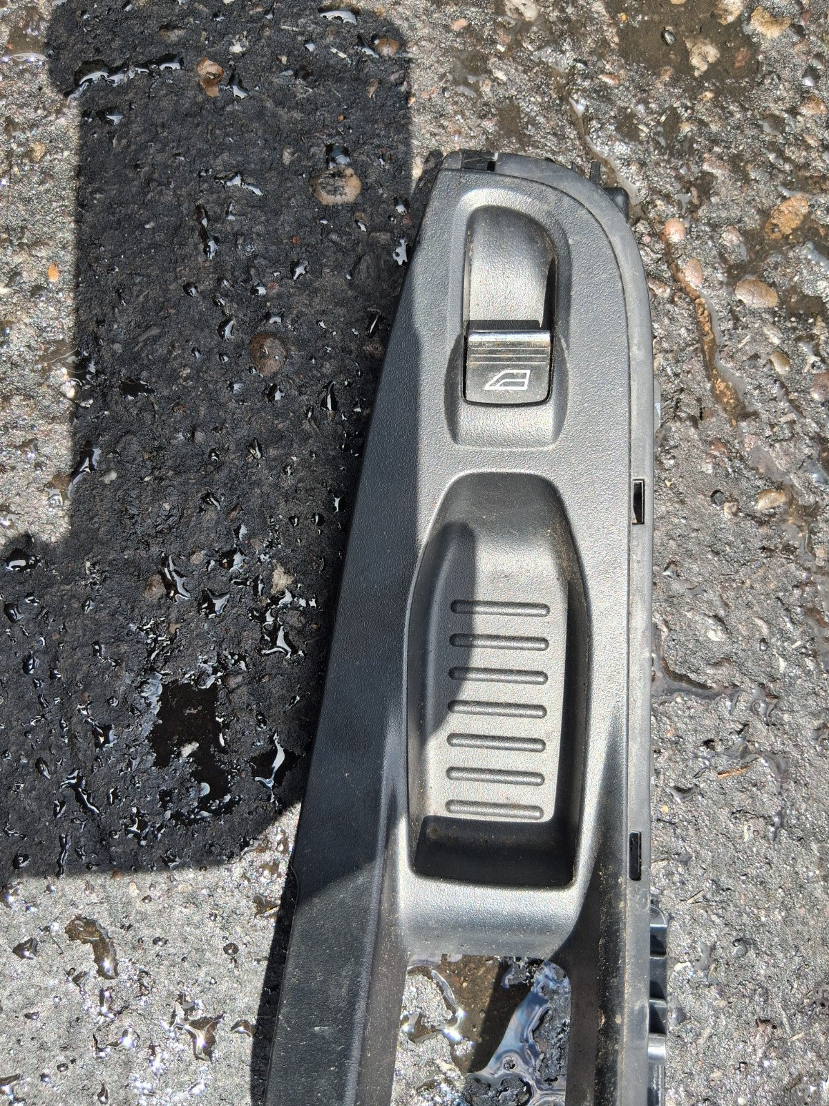 2014 FORD FIESTA MK7 NSF PASSENGER SIDE FRONT WINDOW SWITCH C1BBA240A41AD