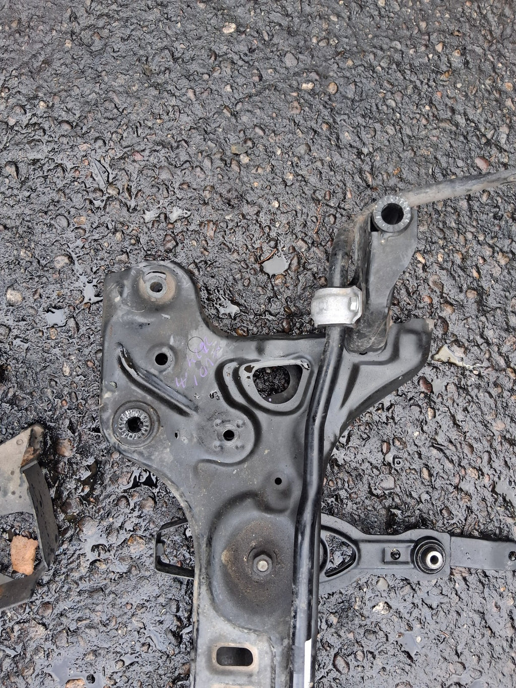 2024 AUDI A1 S LINE MK2 1.0 PETROL FRONT SUBFRAME WITH ANTIROL BAR 2Q0411303