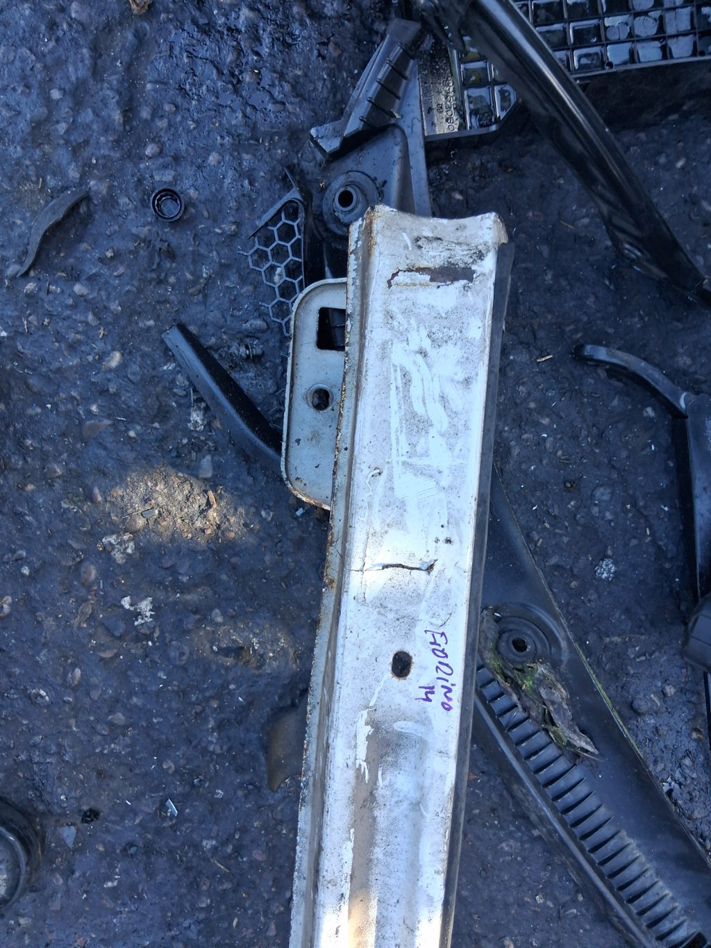 2013 FIAT DOBLO MK2 REAR BUMPER CRASH BAR REINFORCEMENT BAR