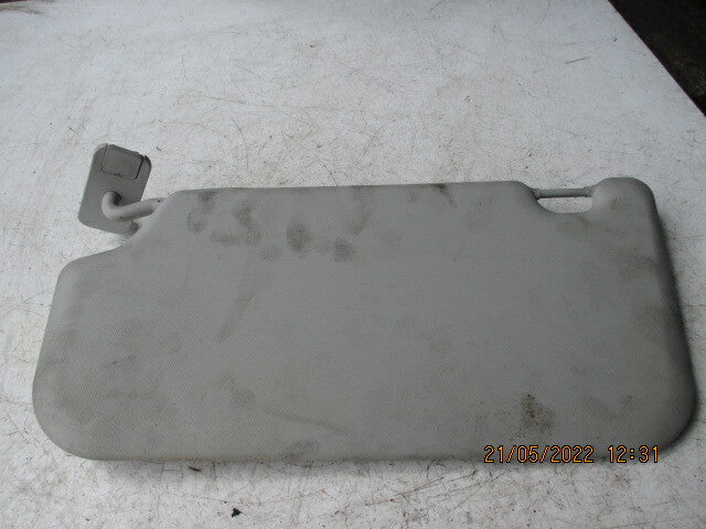 FORD FIESTA 2017 OFFSIDE FRONT SUN WISER