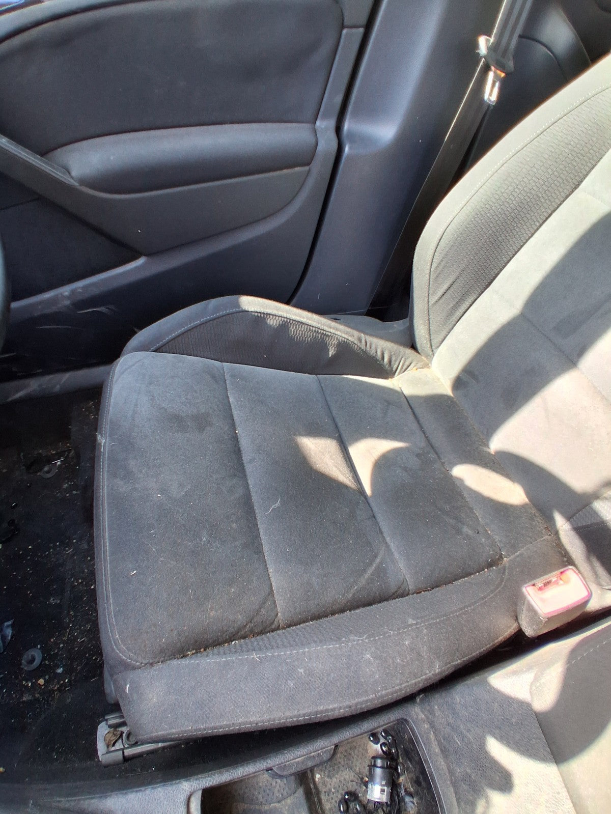 2012 VW VOLKSWAGEN GOLF MK6 OSF DRIVER SIDE FRONT COMPLETE SEAT ALCANTARA