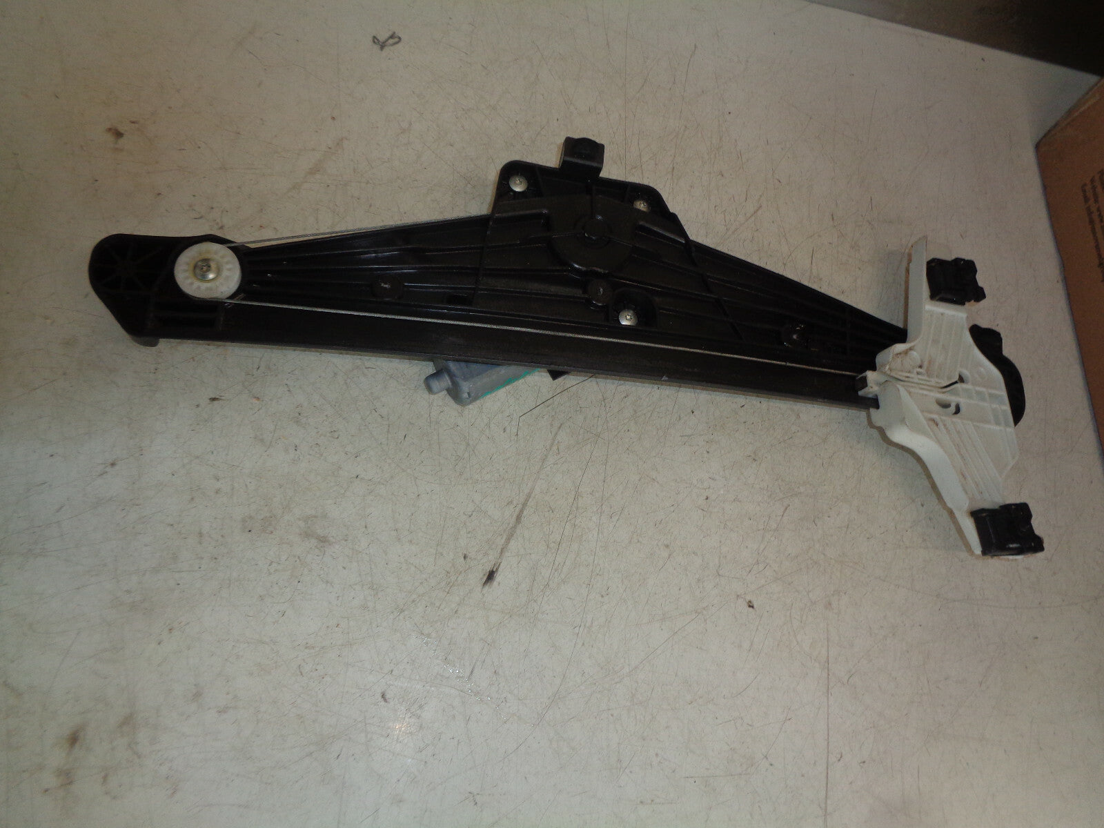 CITROEN C5 AIRCROSS 2019 NSR PASSENGER REAR WINDOW REGULATOR MOTOR 9822455080