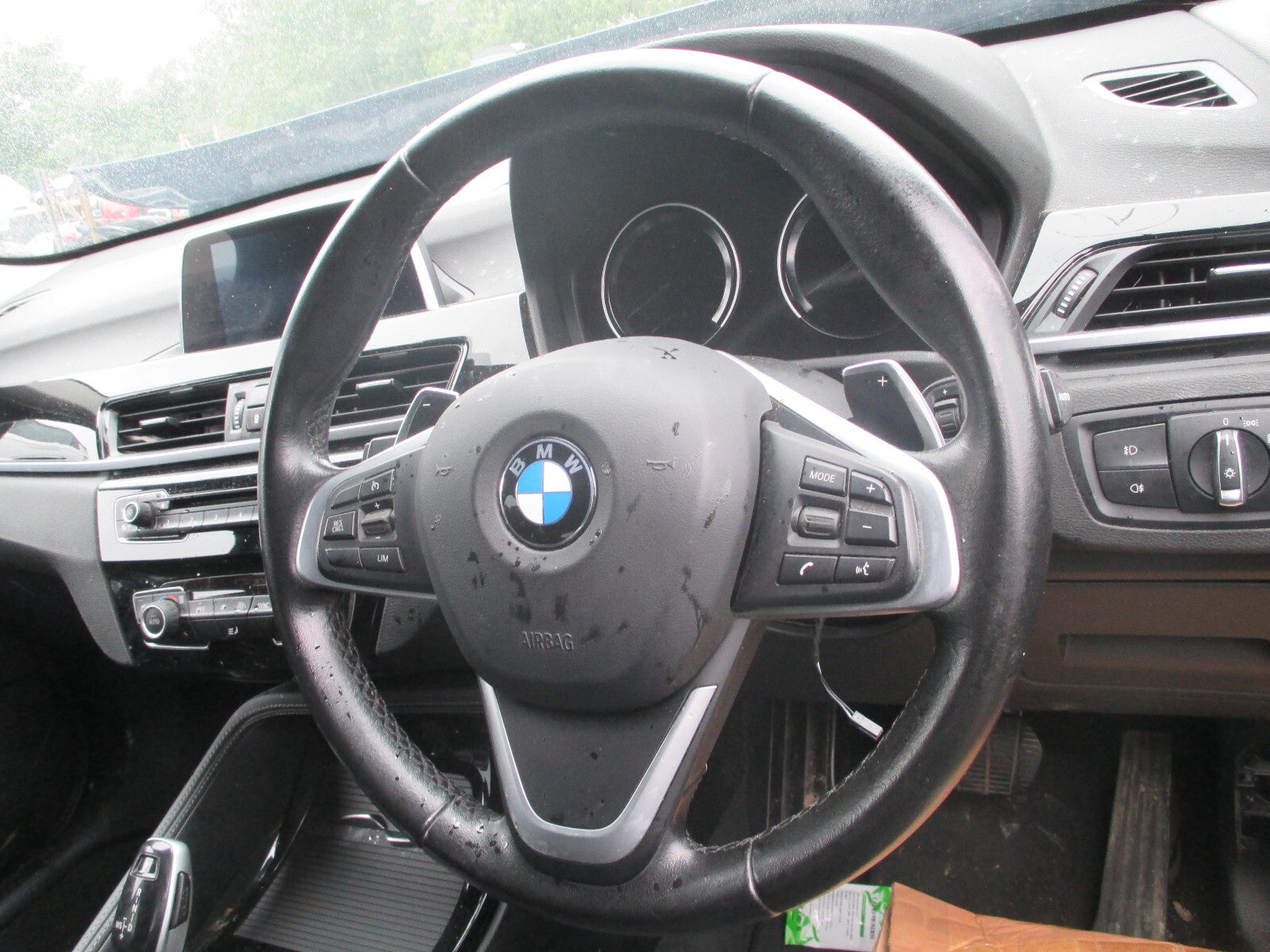 BMW X1 2018 F48 3 SPOKE LEATHER MULTIFUNCTION BLACK STEERING WHEEL