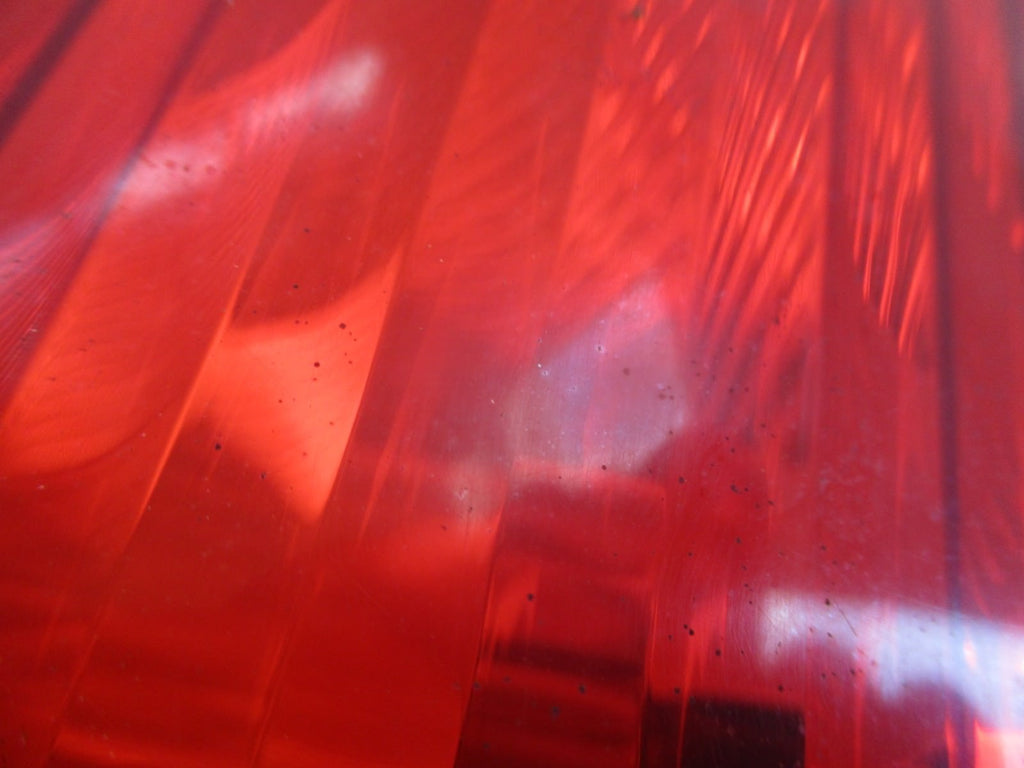 2002 FORD FOCUS FLIGHT 1.6 OSR DRIVERS SIDE REAR LIGHT TAIL LIGHT 1M5113405