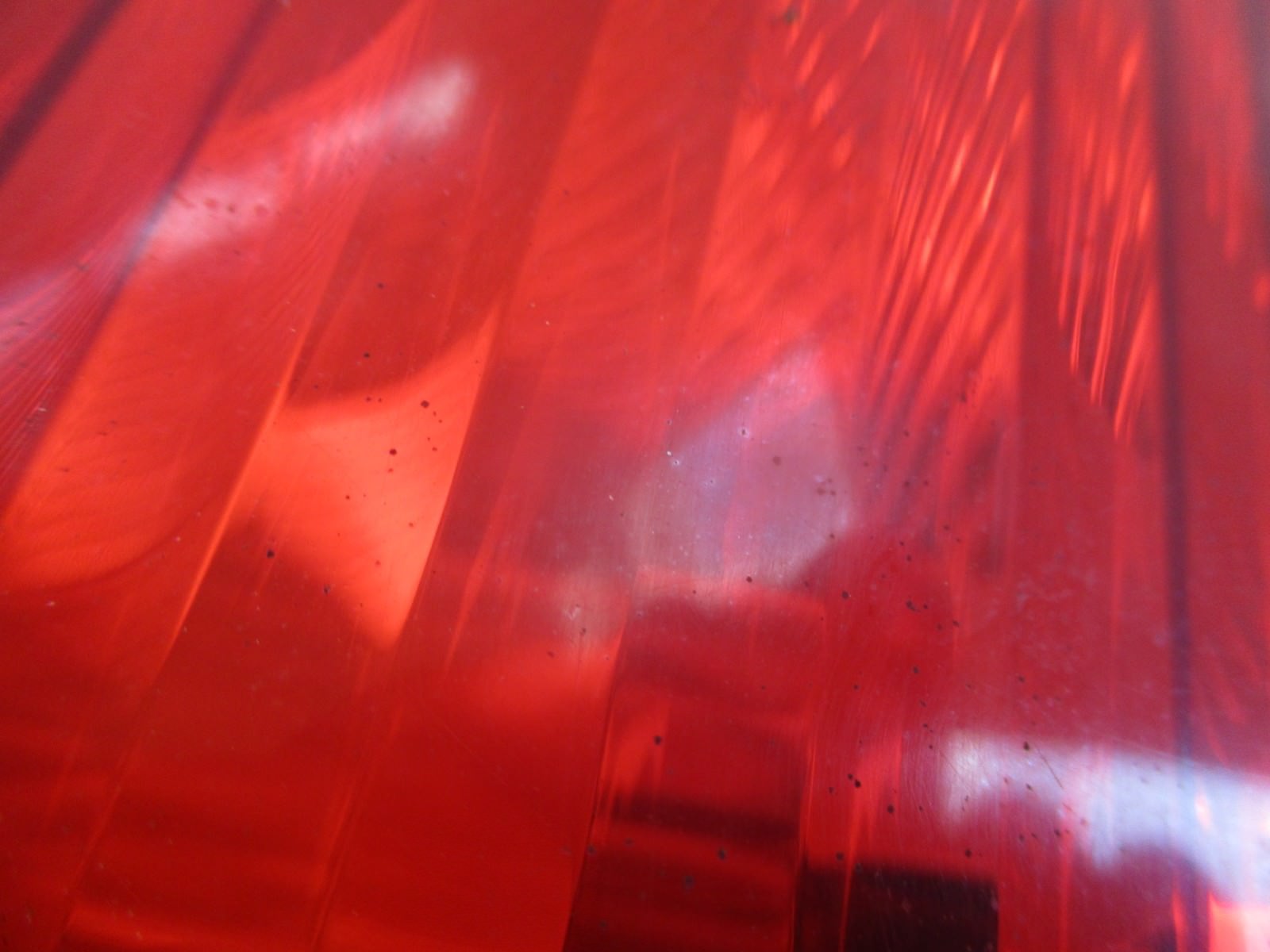 2002 FORD FOCUS FLIGHT 1.6 OSR DRIVERS SIDE REAR LIGHT TAIL LIGHT 1M5113405