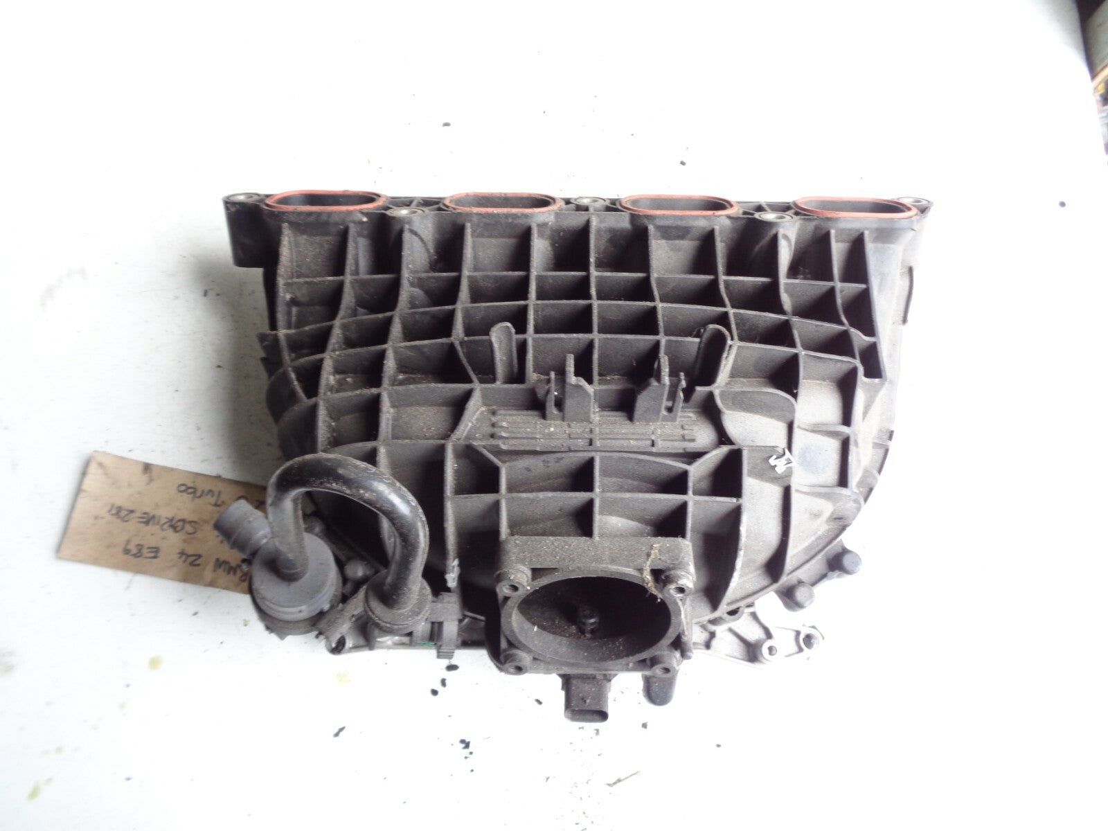 BMW Z4 E89 2014 SDRIVE 2.0 TURBO PLASTIC INTAKE MANIFOLD 1161 7588126 105435 12