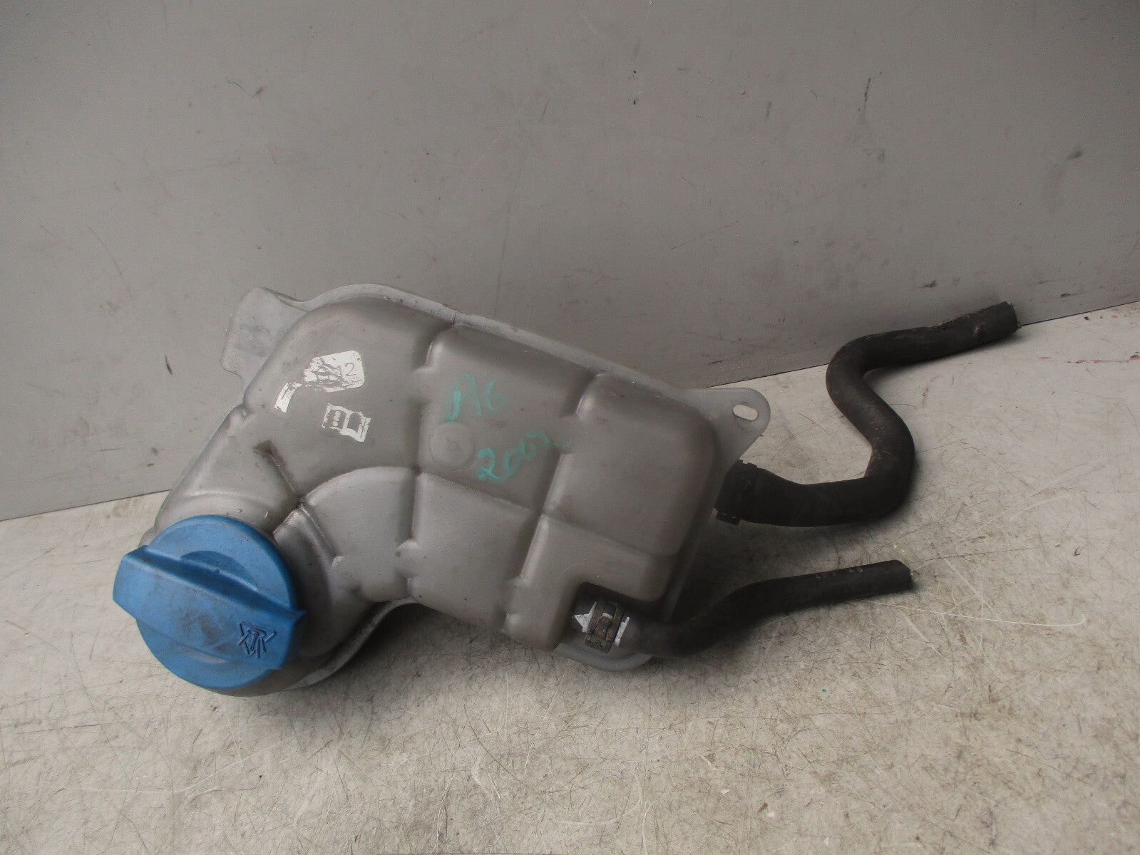 2002 AUDI A6 C5 4B COOLANT EXPANSION HEADER  TANK 8E0121403