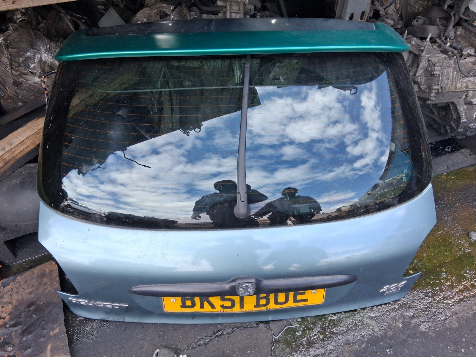2001 PEUGEOT 206 COMPLETE REAR TAILGATE BOOTLID GREEN