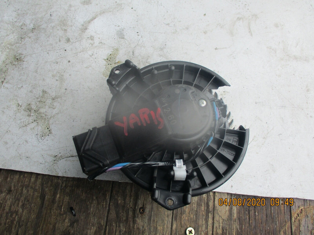 TOYOTA YARIS 2002 MK1 1.0 VVTI HEATER BLOWER MOTOR