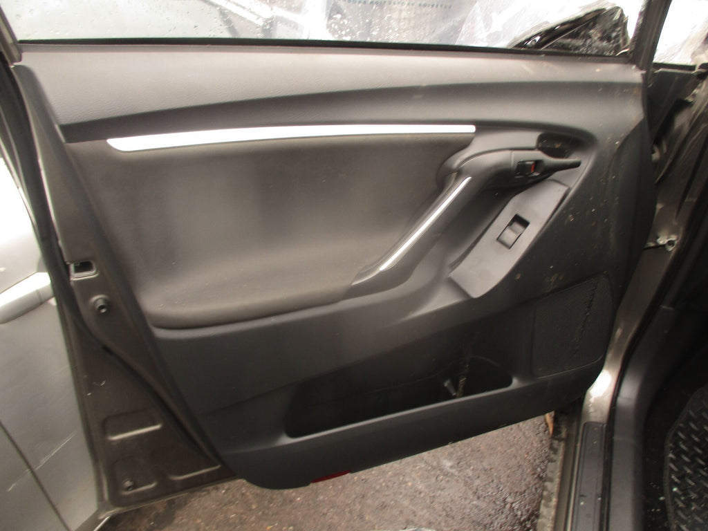 2017 TOYOTA VERSO NSF PASSENGER SIDE FRONT LEFT DOOR CARD