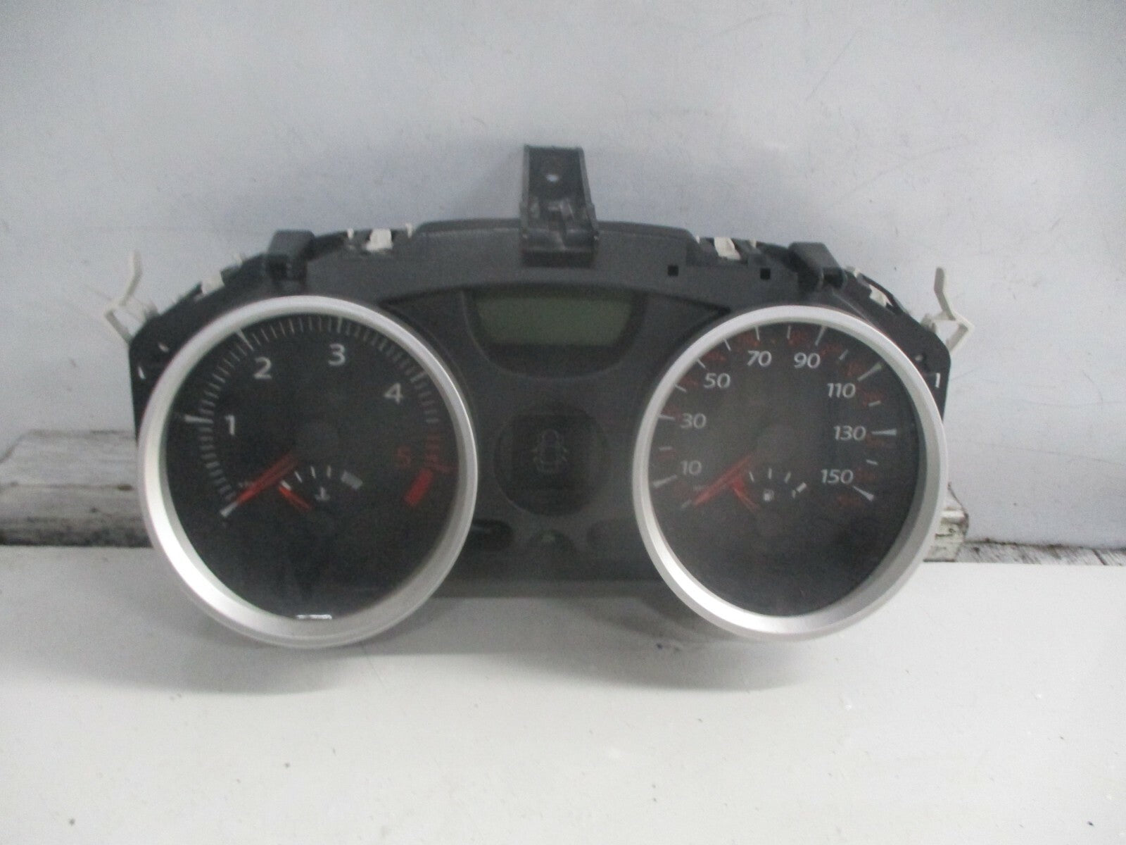 RENAULT MEGANE MK2 DCI DIESEL INSTRUMENT CLUSTER SPEEDOMETER 8200720322