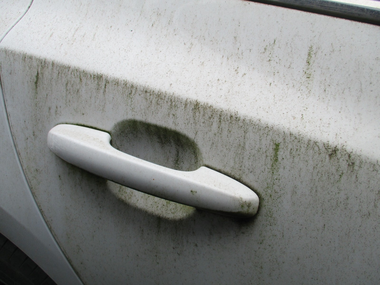 FORD FOCUS MK4 2021 OSR DRIVER SIDE REAR EXTERIOR DOOR HANDLE FROZEN WHITE 5J