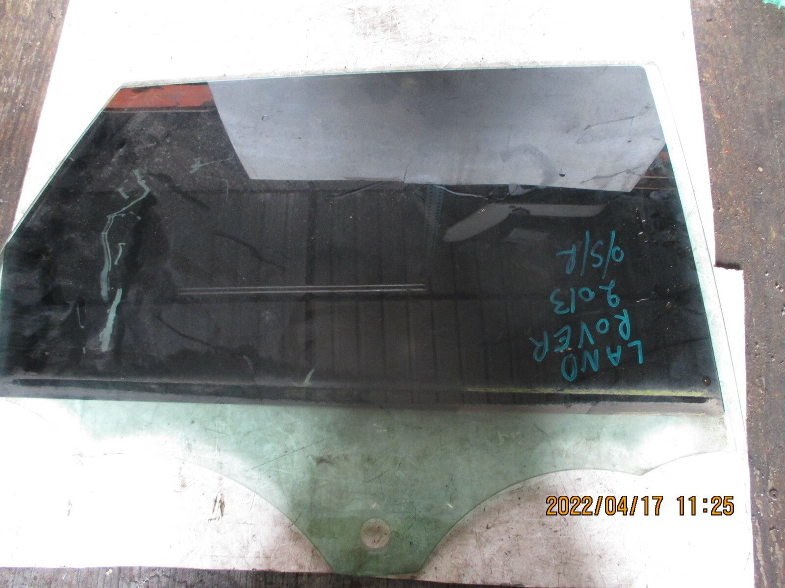 RANGE ROVER EVOQUE 2013 L538 OSR REAR DRIVER SIDE WINDOW GLASS