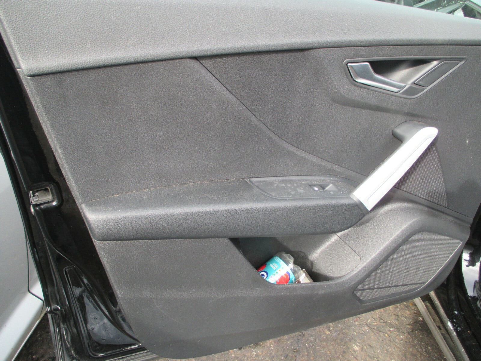 AUDI Q2 MK1 2020 NSF PASSENGER SIDE FRONT PLASTIC DOOR CARD PANEL ONLY