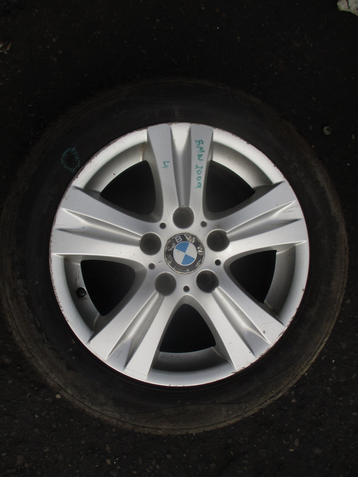 2009 BMW 1 SERIES E82 118D 16 INCH ALLOY WHEEL WITH TYRE 205/55R16 REF 4