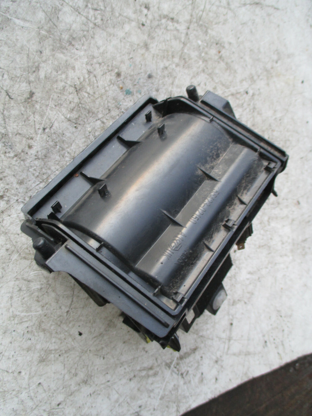 TOYOTA AURIS 2018 MK2 CENTRE CONSOLE ASHTRAY 5542302150