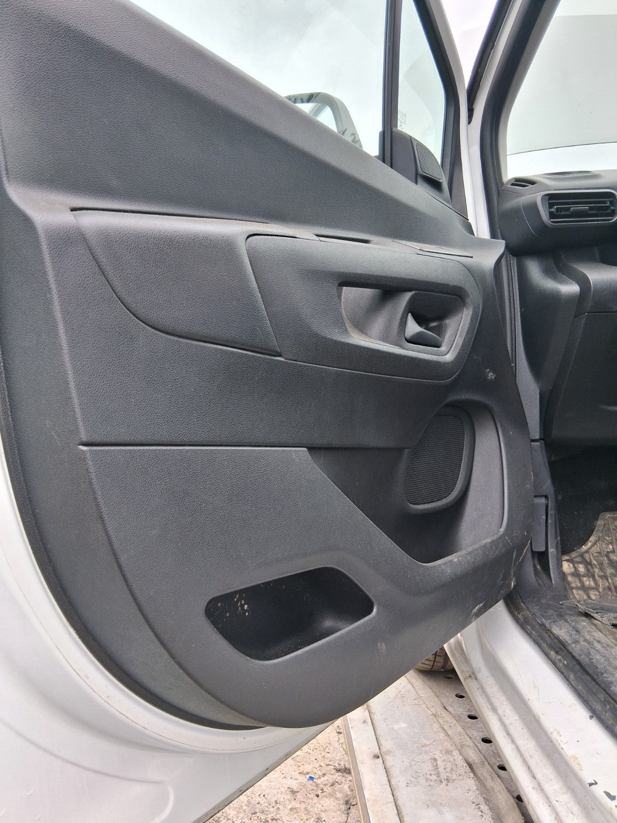2020 VAUXHALL COMBO E MK4 NSF PASSENGER SIDE FRONT LEFT WINDOW MOTOR & REGULATOR