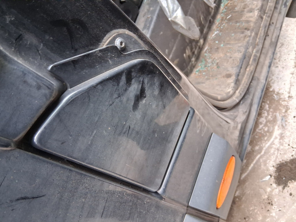 2021 NISSAN NV400 MK1 FUEL FLAP LID COVER BLACK