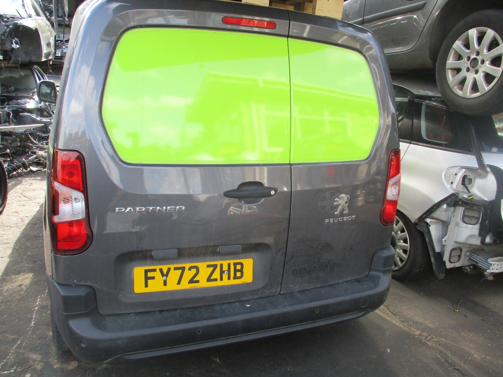2022 PEUGEOT PARTNER MK3 K9 OS DRIVER SIDE FRONT WINDOW GLASS