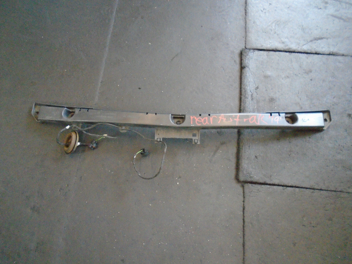 VAUXHALL ASTRA K MK7 2019 REAR BUMPER MOUNT BRACKET 13425524