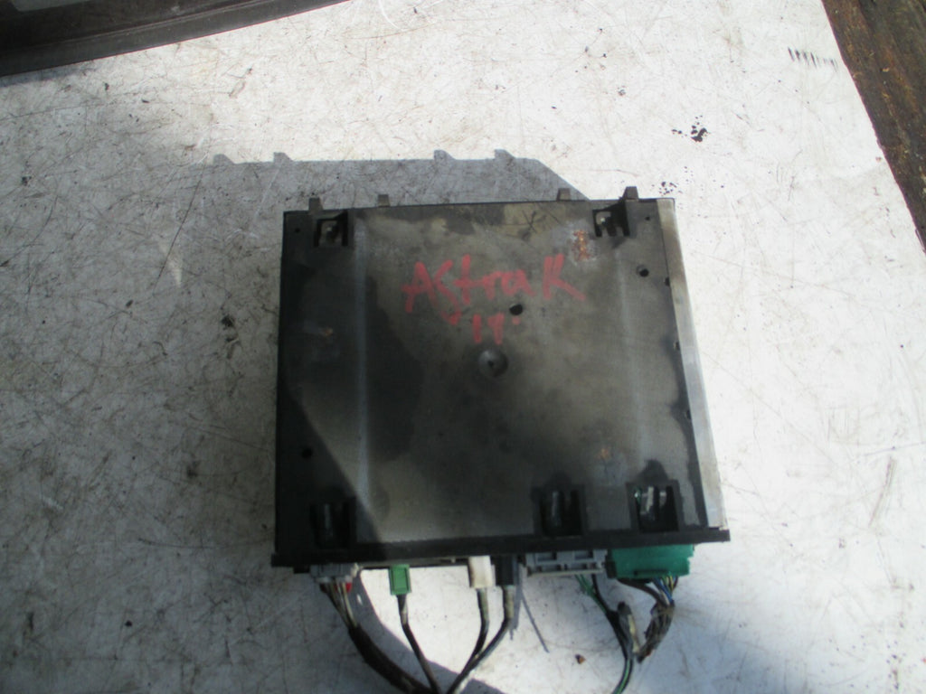 VAUXHALL ASTRA K 2019 RADIO STEREO HEAD UNIT 39132631