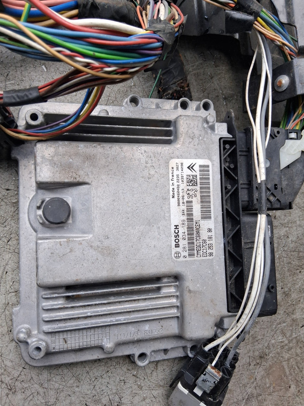2018 CITROEN BERLINGO MK2 ECU ENGINE CONTROL UNIT 9825318180 9806460480