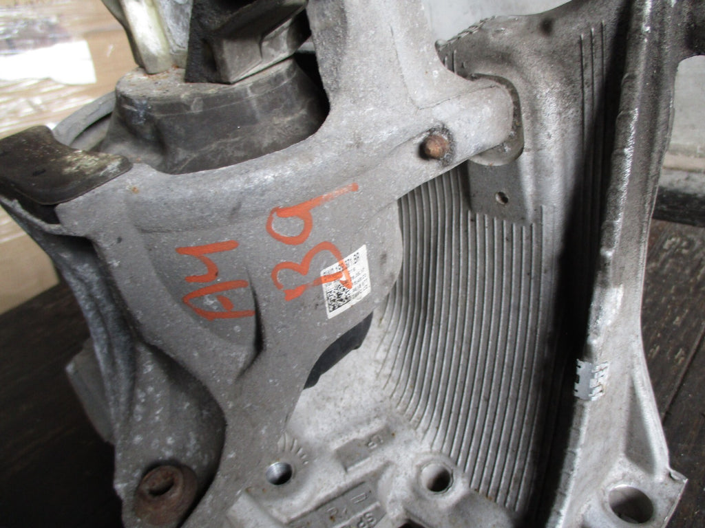 AUDI A4 B9 2016 1.4 PETROL NS PASSENGER SIDE ENGINE MOUNT 8W0199371BR