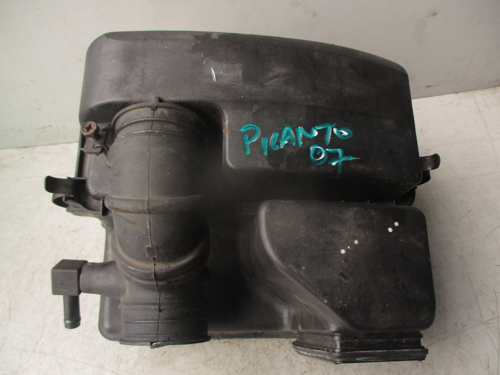 2007 KIA PICANTO MK1 1.0 PETROL AIR FILTER INTAKE HOUSING BOX