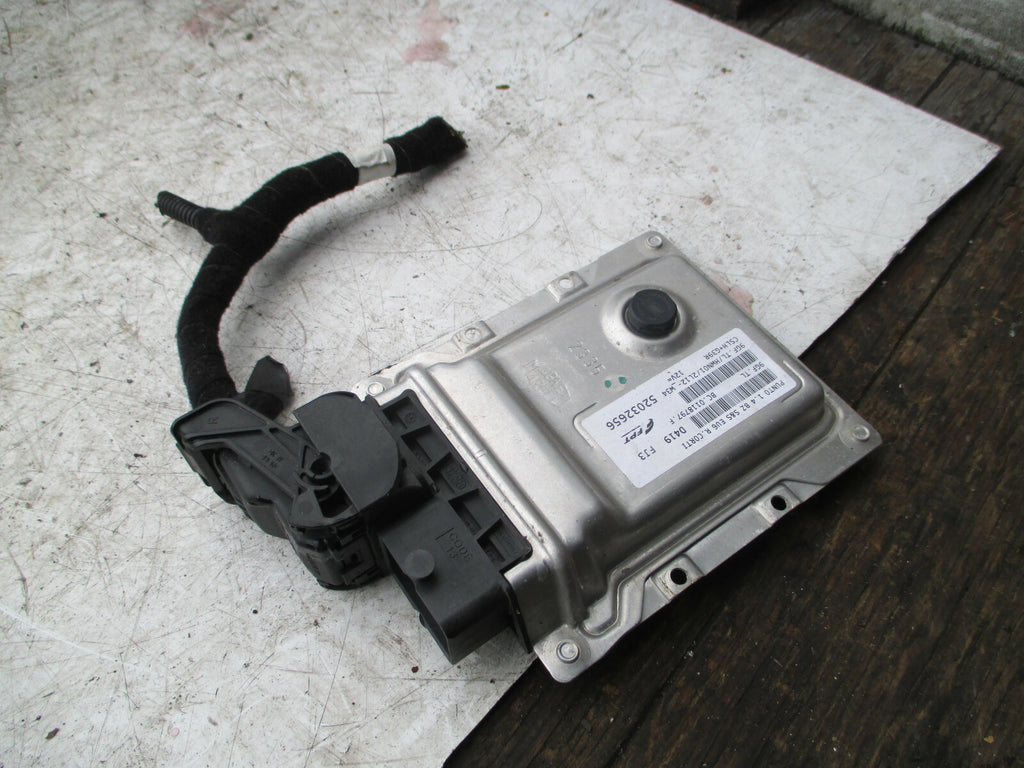 FIAT PUNTO 2015 EVO MK3 1.2 PETROL ECU ENGINE CONTROL MODULE UNIT 52032656
