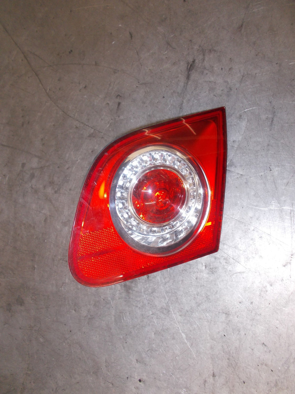 VOLKSWAGEN PASSAT B6 2006 OSR DRIVER SIDE REAR INNER LIGHT TAIL LIGHT 3C5945094F