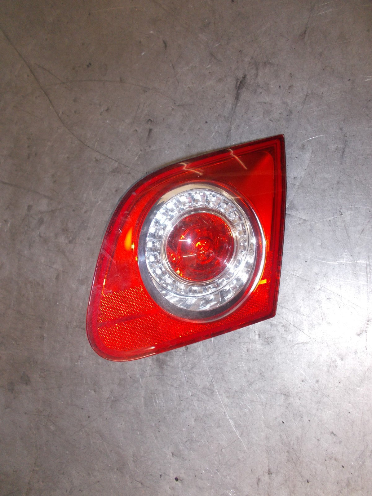 VOLKSWAGEN PASSAT B6 2006 OSR DRIVER SIDE REAR INNER LIGHT TAIL LIGHT 3C5945094F