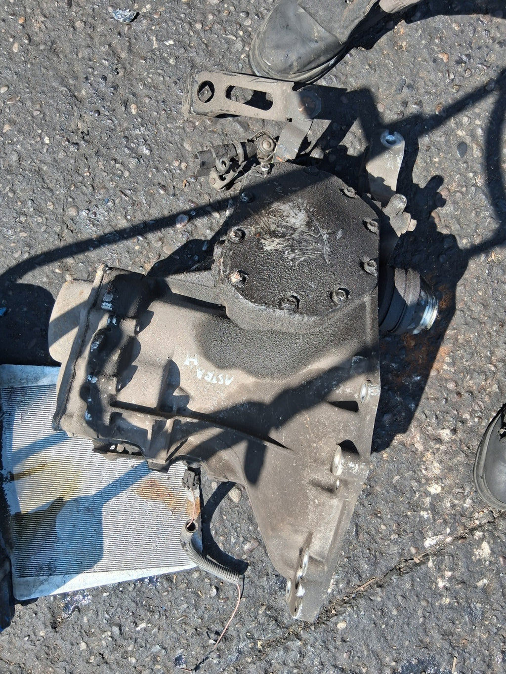 2006 VAUXHALL ASTRA H 1.6 PETROL COMPLETE GEARBOX GEAR BOX
