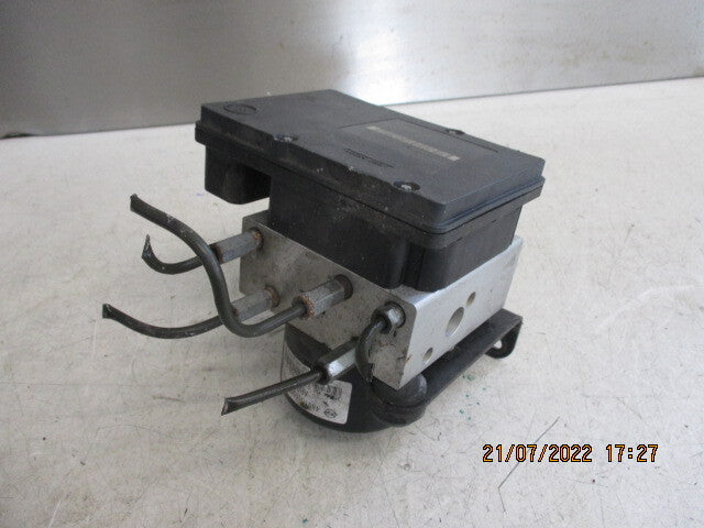 SSANGYONG KYRON 2008 ABS PUMP & ECU 4891009300