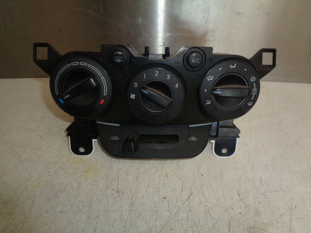 MAZDA 2 MK3 DJ 2015 HEATER AC CLIMATE CONTROL SWITCH PANEL UNIT