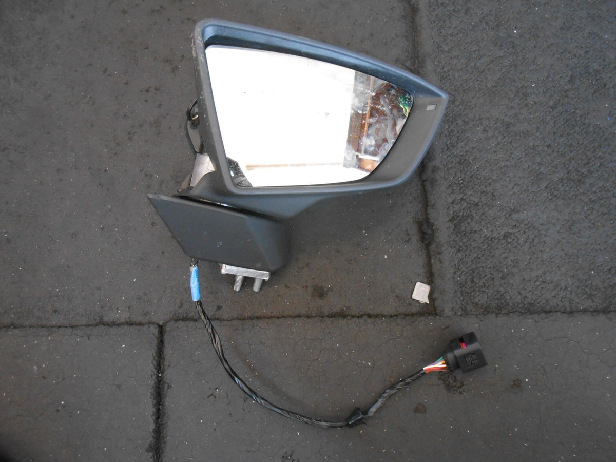 SEAT LEON 5F (MK3) 2018 OS DRIVER SIDE DOOR WING MIRROR DAMAGED