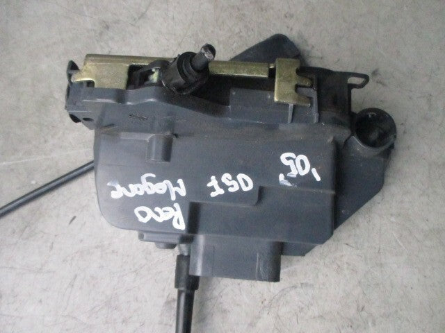 2009 RENAULT MEGANE MK2 OSF DRIVER FRONT DOOR LOCK MECHANISM 086027