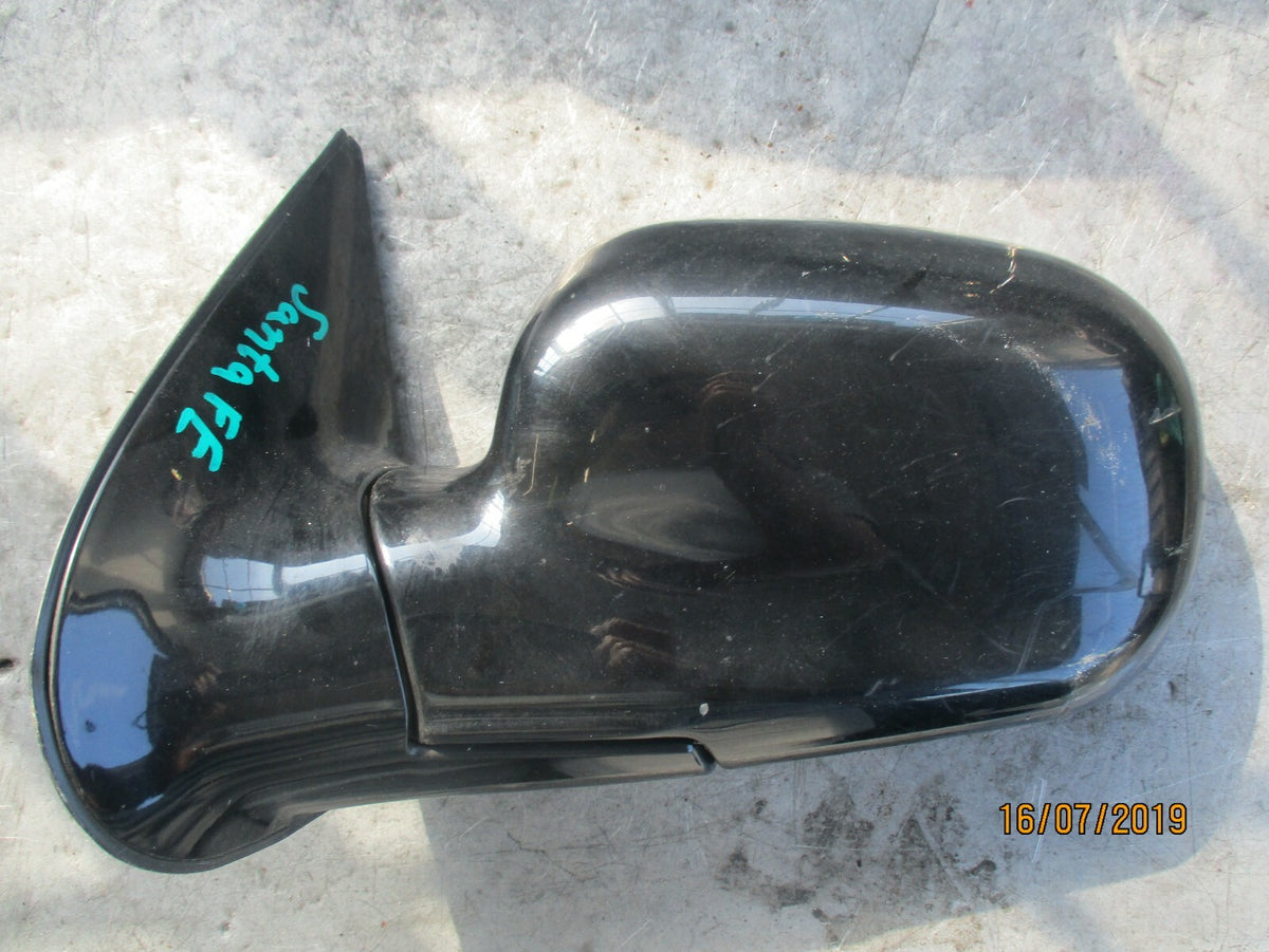 HYUNDAI SANTA FE MK1 NS PASSENGER SIDE ELECTRIC WING MIRROR BLACK