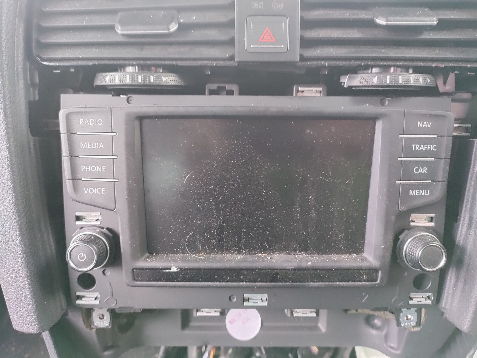 2017 VW VOLKSWAGEN GOLF MK7 RADIO STEREO SAT NAV DISPLAY SCREEN NO CODE
