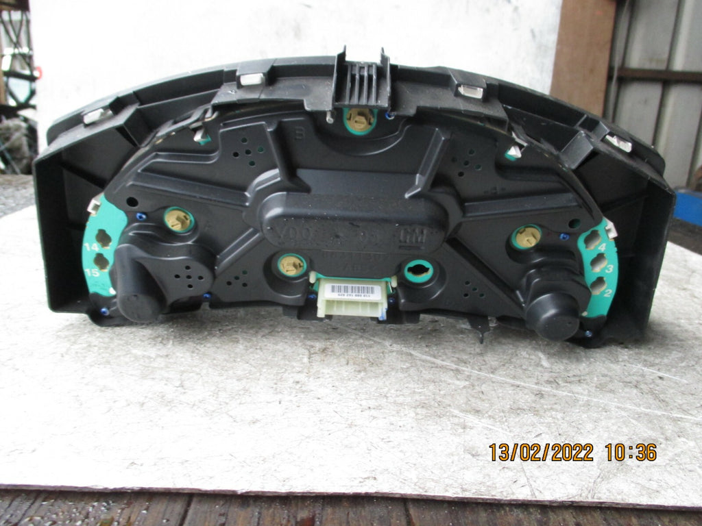 VAUXHALL MERIVA A 2006 MK1 SPEEDOMETER INSTRUMENT CLUSTER 13173384