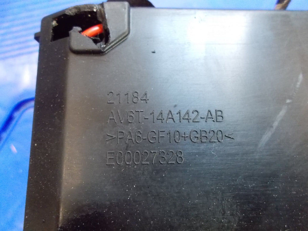 2016 VOLVO V40 1.6 DIESEL FUSE BOX AV6T14A067AD
