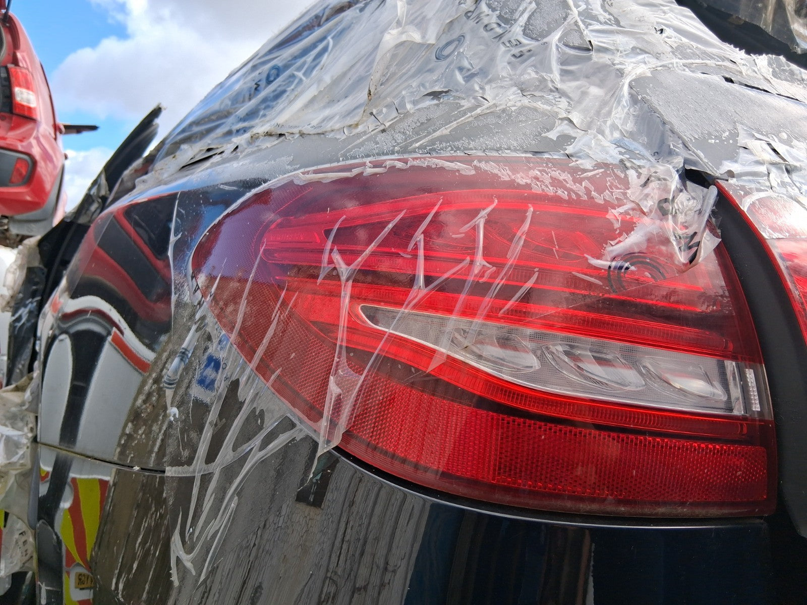 2016 MERCEDES C CLASS W205 NSR PASSENGER SIDE REAR LEFT OUTER TAIL LIGHT
